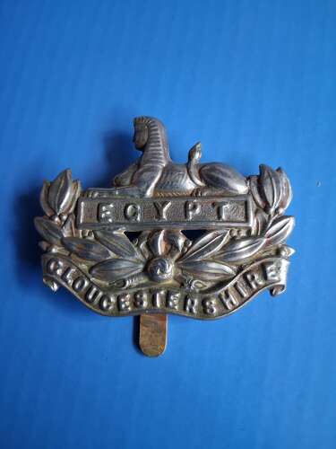 Gloucestershire regiment cap badge